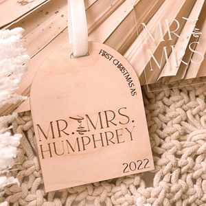 Mr. & Mrs. Ornament | Christmas Collection