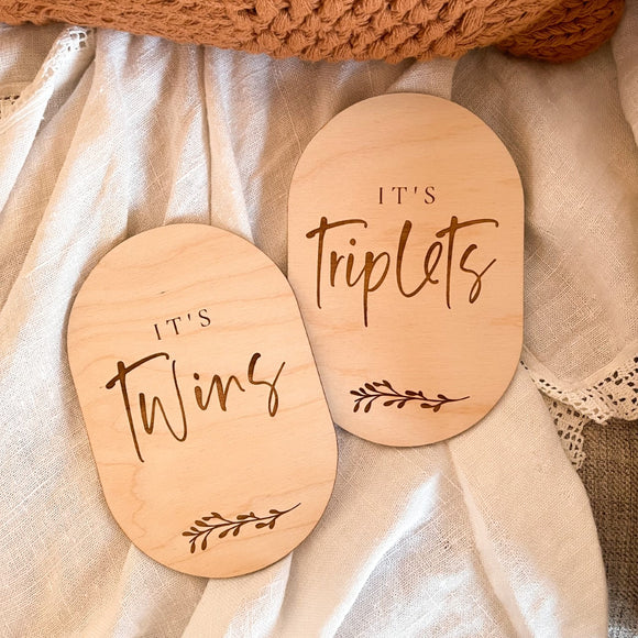 It's Twins / Triplets Plaque | Announcement